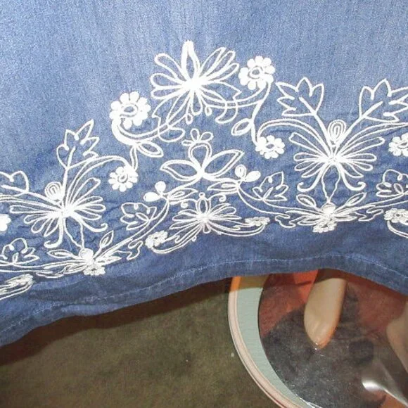 Go Softly Denim Dress Size 3X Pockets Embroidered Tradwife Cottage House Casual - Picture 4 of 10